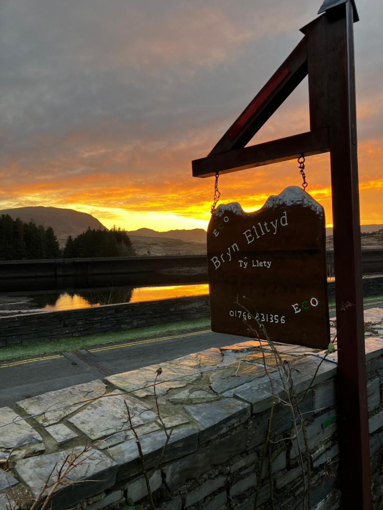 Bryn Elltyd Eco House Konuk evi Blaenau Ffestiniog Dış mekan fotoğraf