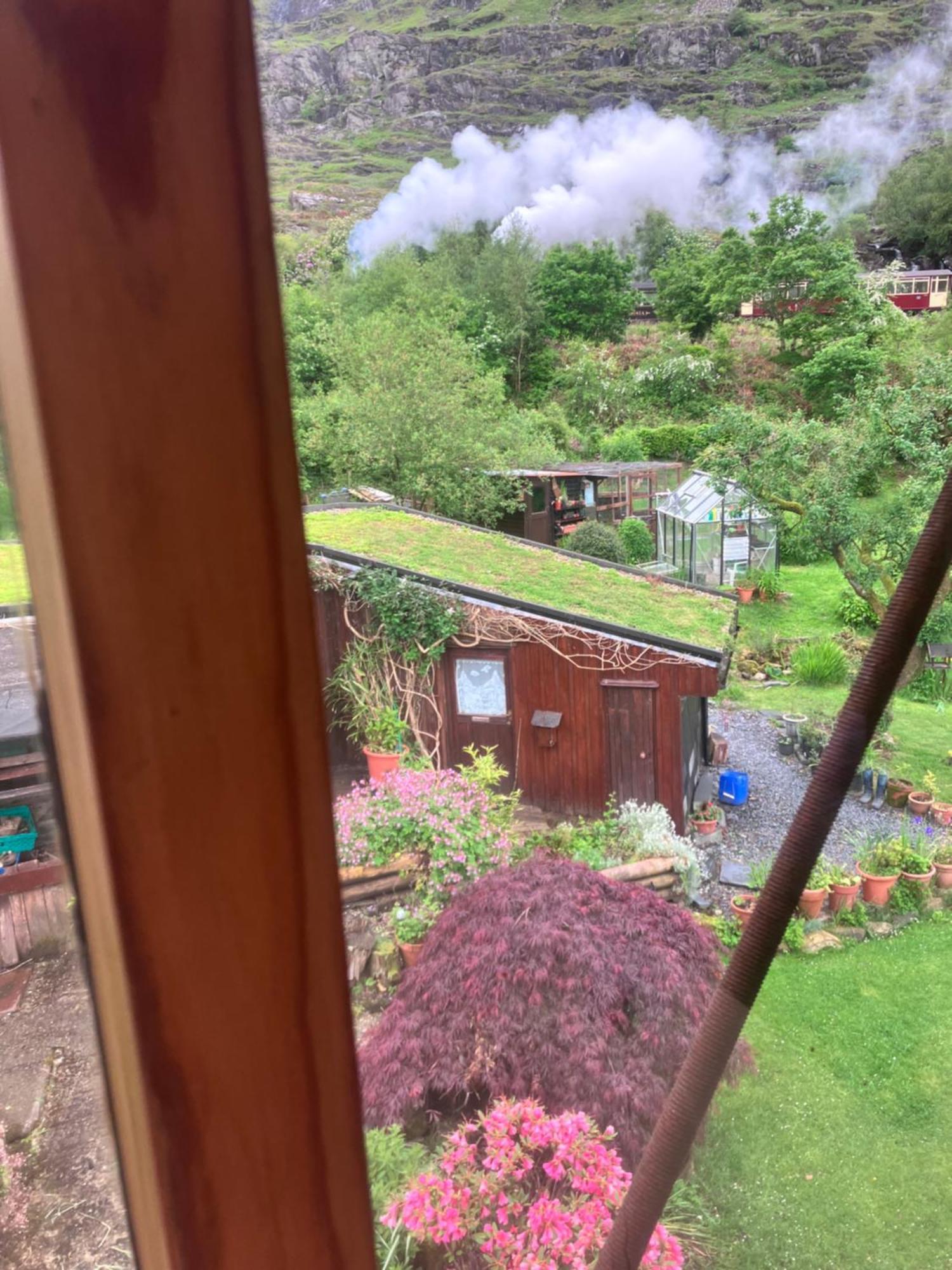 Bryn Elltyd Eco House Konuk evi Blaenau Ffestiniog Dış mekan fotoğraf